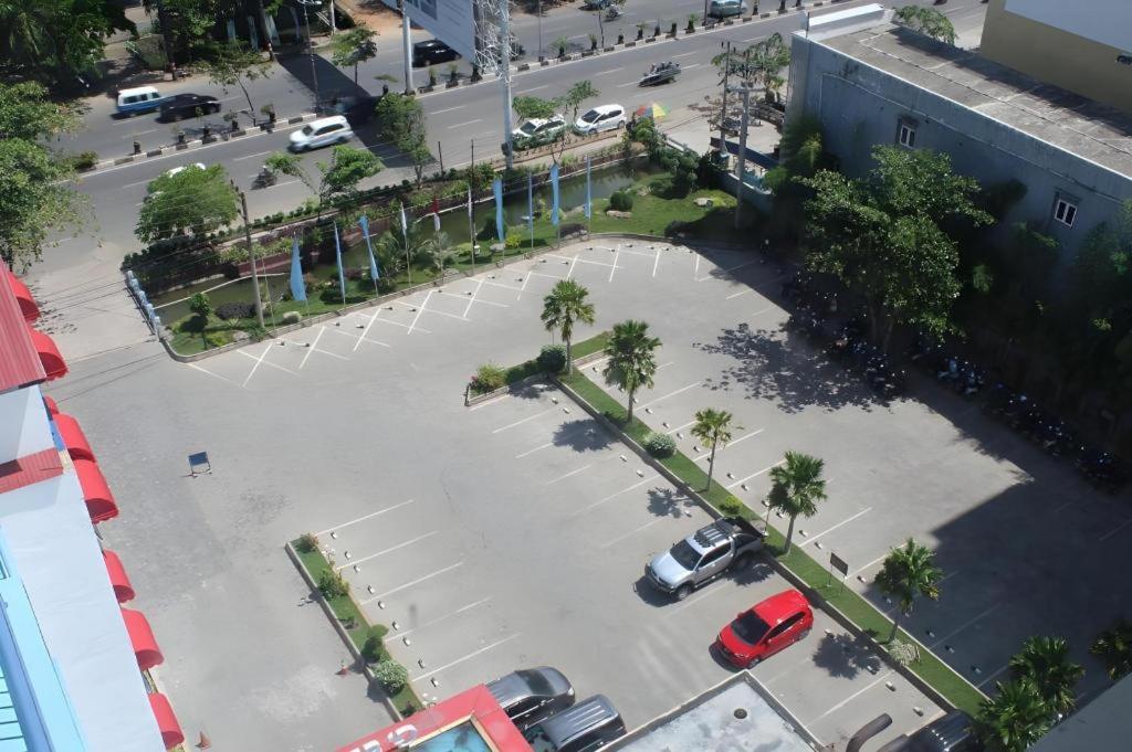 G'Sign Hotel Banjarmasin Banjarmasin  Zewnętrze zdjęcie